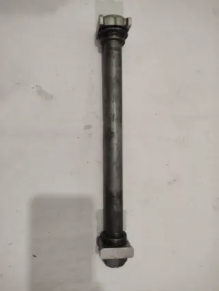 Eje Rueda Trasera Suzuki SV1000