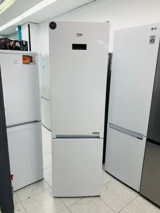 Nevera Combi Beko 2m con garantía
