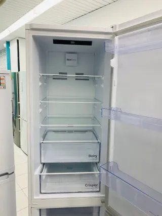 Nevera Combi Beko 2m con garantía