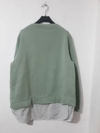 Sudadera Gina Benotti verde y blanca