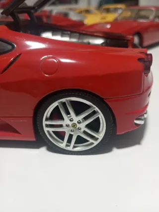 Ferrari 1/18 Hot Wheels
