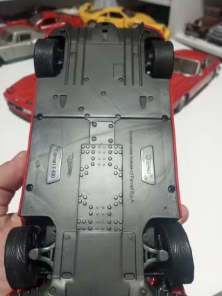 Ferrari 1/18 Hot Wheels