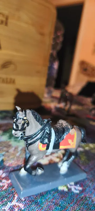 Miniatura vintage di Cavallo da collezione in Meta