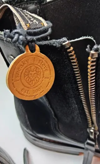 Botines de cuero negros SNEAKY STEVE 44