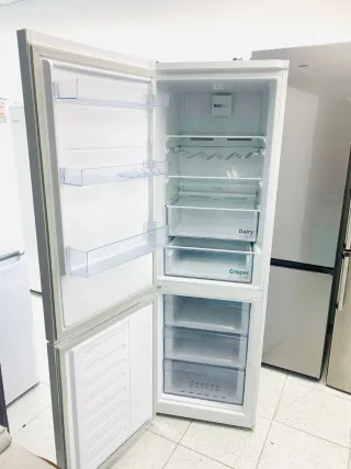 Nevera Combi Beko 1.85m con garantía