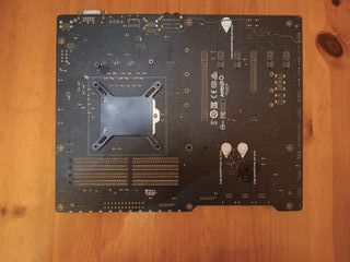 Scheda madre MSI Z390 Gaming Plus. Con scatola.