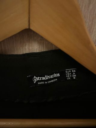 Traje chaqueta blazer y pantalón negros casi nuevo