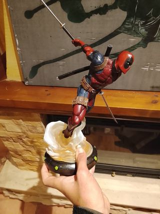 Figura Deadpool pvc diorama diamond gallery 26 cm