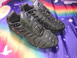 Nike TN 2025 Zapatillas Grises y Turquesa y más