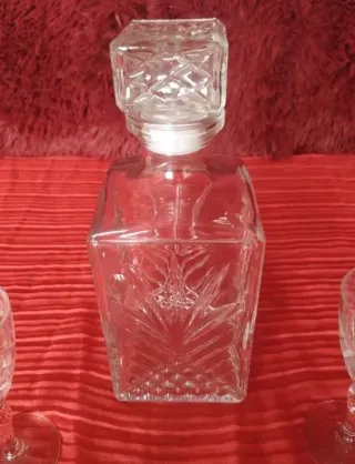 Licorera cristal y copas