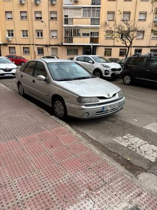 Renault Laguna 2000