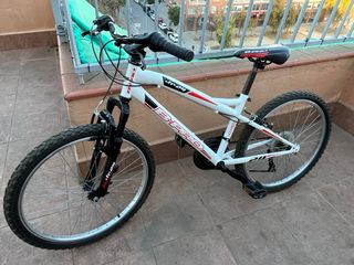 Bicicleta Infantil B-PRO Blanca