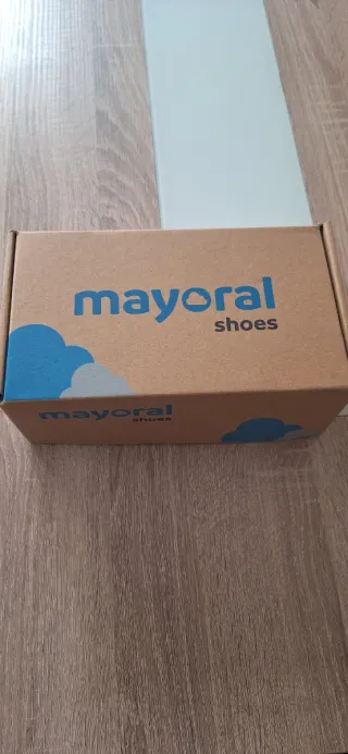 Zapatos niña Mayoral nuevos con etiqueta talla 32