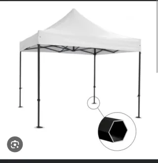 Carpa Extensible hierro Negro y tela blanca.