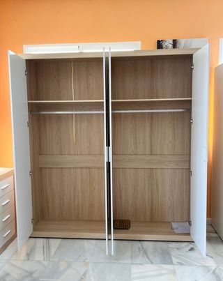 CHOLLO!! Armario 4 puertas nuevo