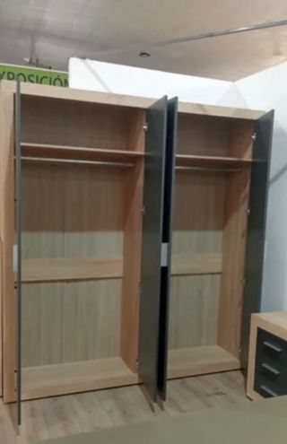 CHOLLO!! Armario 4 puertas nuevo