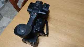 Cámara Profesional Panasonic AC90EJ HD