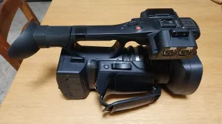 Cámara Profesional Panasonic AC90EJ HD