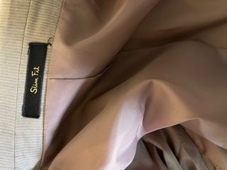 Fato bege Suits Inc como novo