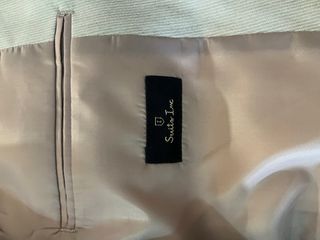 Fato bege Suits Inc como novo