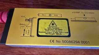 Nivel laser burbuja amarillo