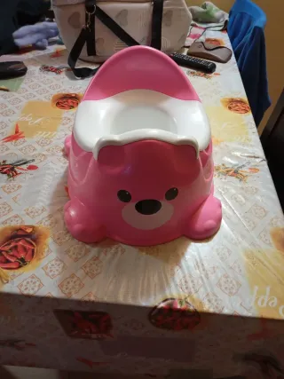 Orinal infantil rosa y blanco