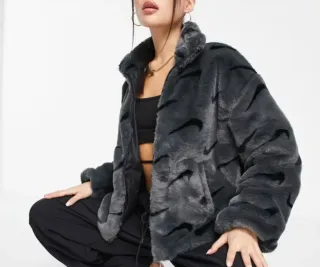 Chaqueta Nike Gris Mujer