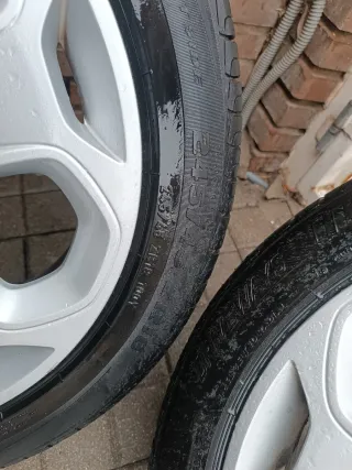 4 Llantas 18 pulgadas Ford