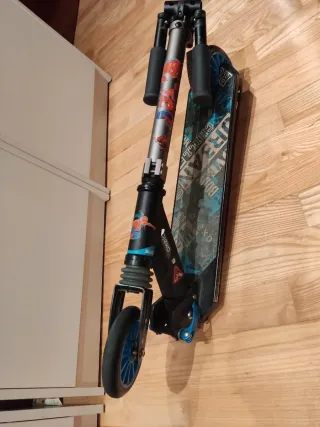 Patinete Oxelo azul plegable