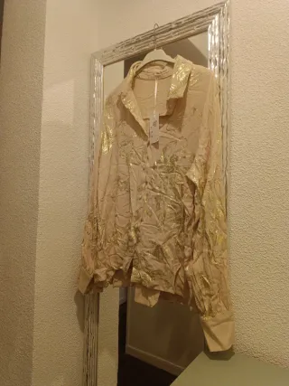 Regalo Camisa mujer rosa y dorada talla L nueva