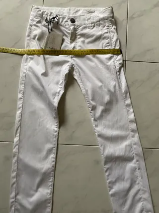 Pantaloni Byblos bianchi tg 8 anni