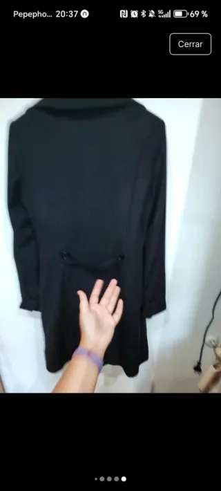 Abrigo negro elegante