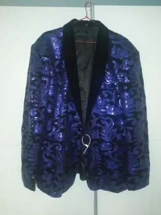 Vendo Americana color azul talla XXL