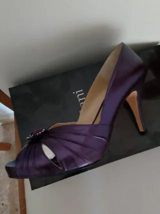 Zapatos Doriani Piel Morado Talla 37