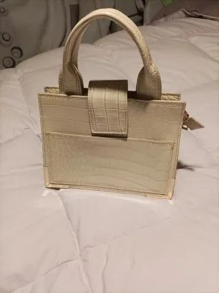 Bolso de mano marfil
