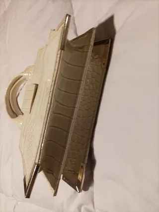 Bolso de mano marfil