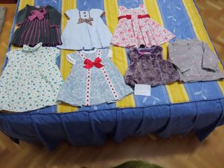 Lote Ropa Bebé Niña Vestidos y Chaquetas