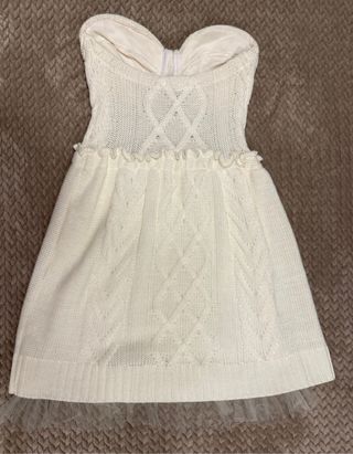 Vestido de punto crema  con tul