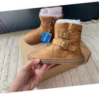 Botas Mustang Barefoot Talla 33