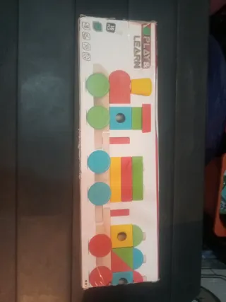 Tren de madera Play & Learn