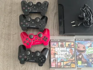 PS3 Slim CECH-3004A + 4 controller + 10 giochi