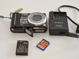 Cámara Panasonic Lumix DMC-TZ6 Negra