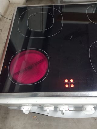 Horno y Vitrocerámica Balay