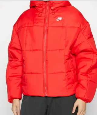 Chaqueta Nike acolchada roja mujer
