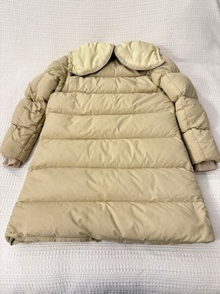 Abrigo de plumas Nike con capucha Talla 44-46