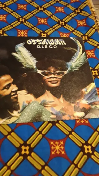 Lote 2 Vinilos R&B/Soul: Earth, Wind & Fire, Ottaw