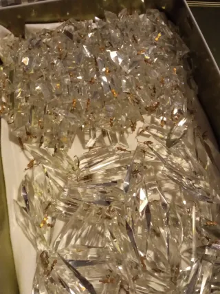 Cristales Swarovski para lámparas.