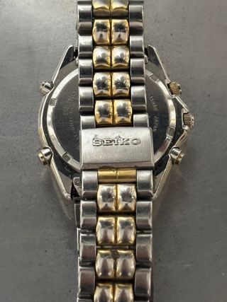 Reloj Seiko Chronograph Quartz Dorado/Plateado