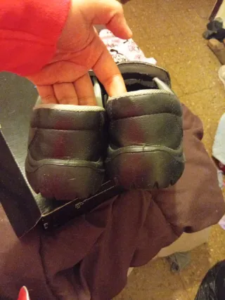 Zapatos de trabajo negros