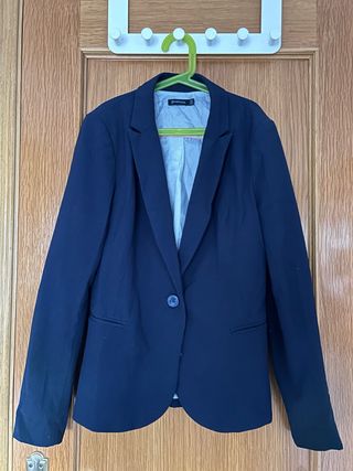 Americana azul marino Stradivarius